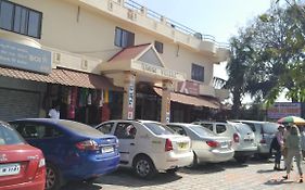 Hotel Varsha Hampi